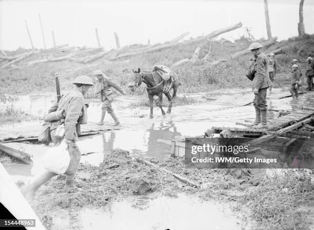 Ministry Of Information First World War Official Collection, The Battle of Pilckem Ridge: Crossing the Yser Canal at Boesinghe, 31 July 1917.