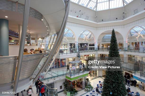 Triangle Shopping Centre, Manchester, United Kingdom, Architect Benoy, Triangle Shopping Centre Central Space From Second Floor