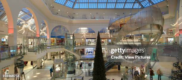 Triangle Shopping Centre, Manchester, United Kingdom, Architect Benoy, Triangle Shopping Centre Landscape View Of Interior With Christmas Tree