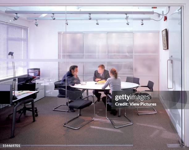 Bbc New Media Centre, London, United Kingdom, Architect Degw Bbc Centre Meeting Room