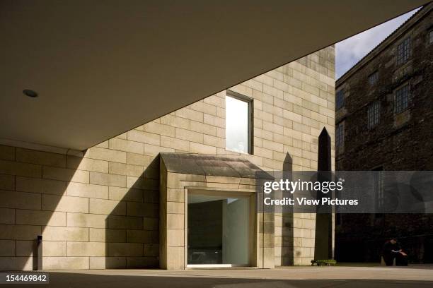 Art Centre, Alvaro Siza, Santiago De Compostela, Spain View Of Modern And Historic Stone Facades, Alvaro Siza, Spain, Architect,