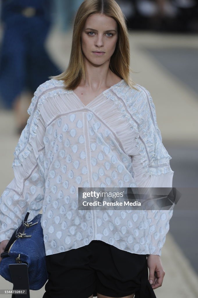 Women's Ready-To-Wear Spring/Summer 2014 - Paris - Chloe News Photo - Getty  Images