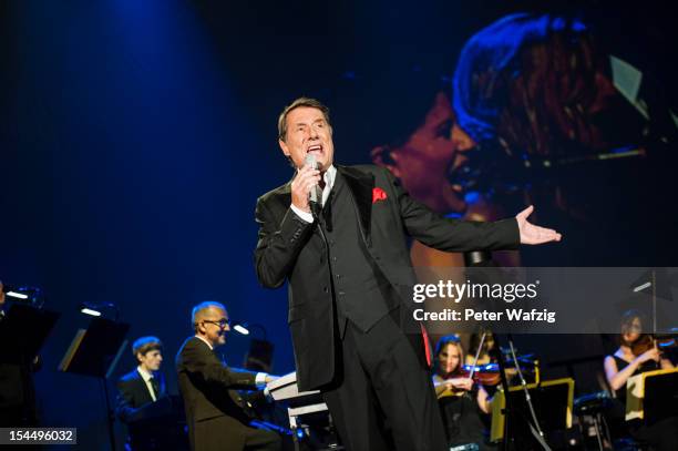 Udo Juergens performs on stage at the Koenig-Pilsener-Arena on October 20, 2012 in Oberhausen, Germany.