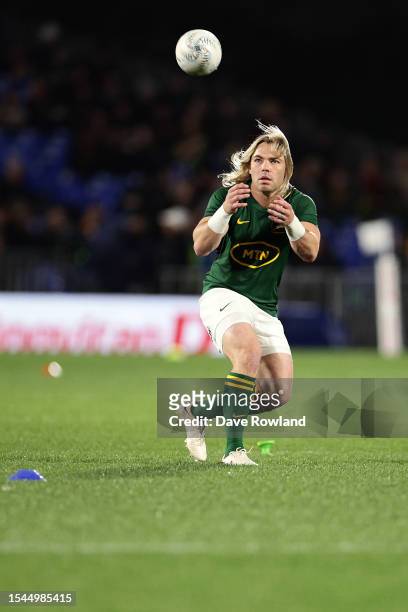 Faf de Klerk of South Africa warms up before The Rugby Championship match between the New Zealand All Blacks and South Africa Springboks at Mt Smart...
