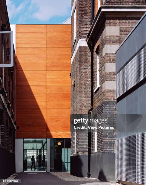 Isc Building Chelsea Chelsea School Of Art And Design Photos and Premium High Res Pictures ...