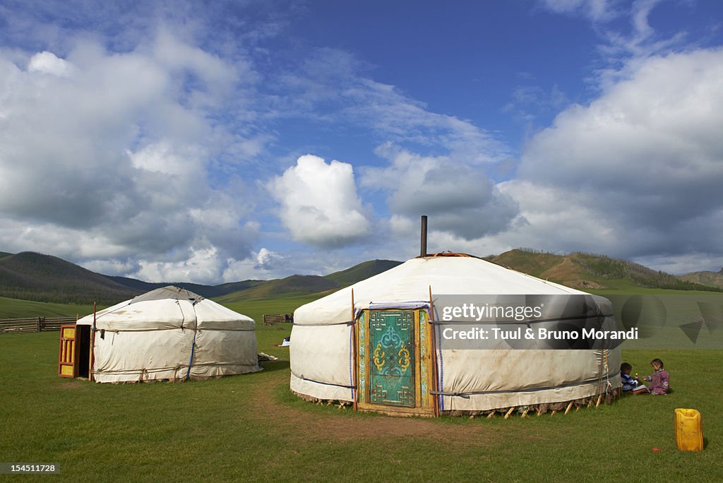 Mongolia, Ovorkhangai, Okhon valley, Nomad camp