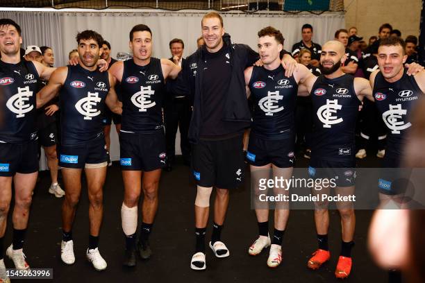 Harry McKay of the Blues and teammates sing the team song after winning the round 18 AFL match between Carlton Blues and Port Adelaide Power at...