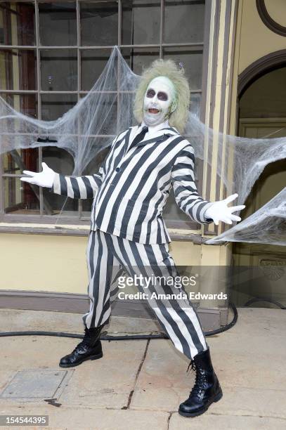 Images Of Beetlejuice Photos and Premium High Res Pictures - Getty Images