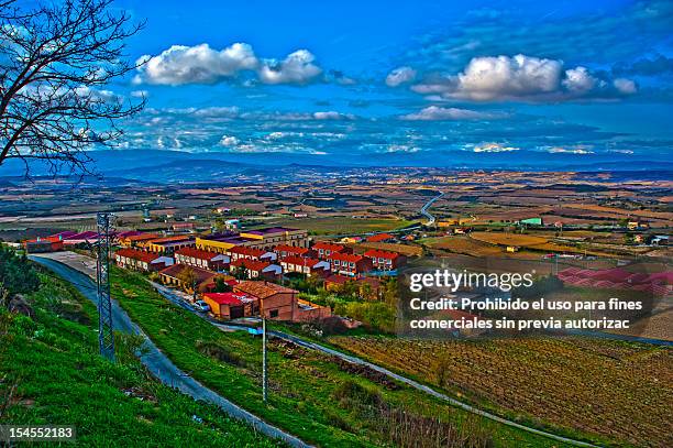 lands of wine - prohibido ストックフォトと画像