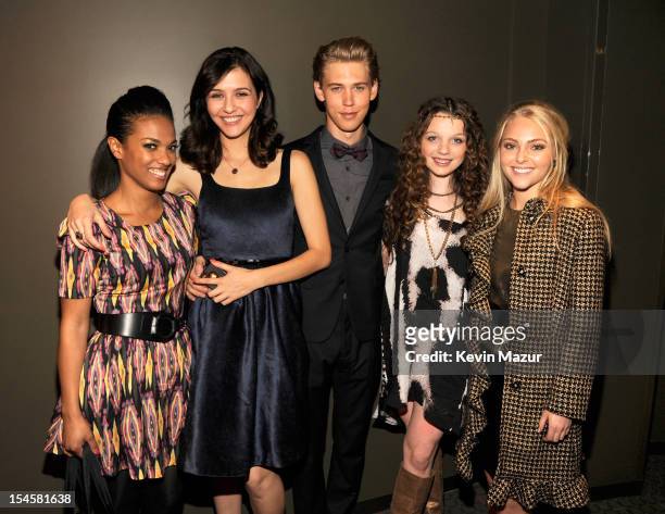 Freema Agyeman, Katie Findlay, Austin Butler, Stephania Owen and AnnaSophia Robb attend the world premiere of "The Carrie Diaries" at the New York...