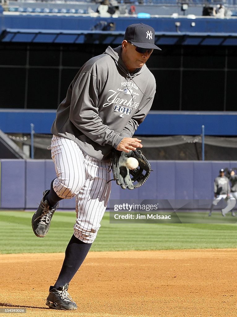 Baltimore Orioles v New York Yankees - Game Five