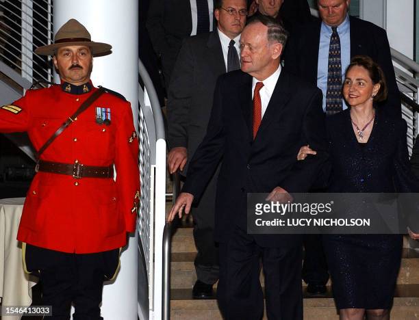 Canadian Prime Minister Jean Chretien and his wife Aline arrive at a reception at the Getty Center Museum in Los Angeles 29 November, 2001. Chretien...