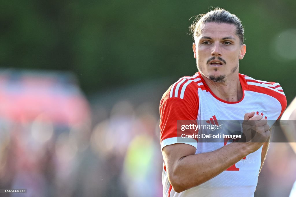The rivals Bayern and Dortmund quickly agree on midfielder