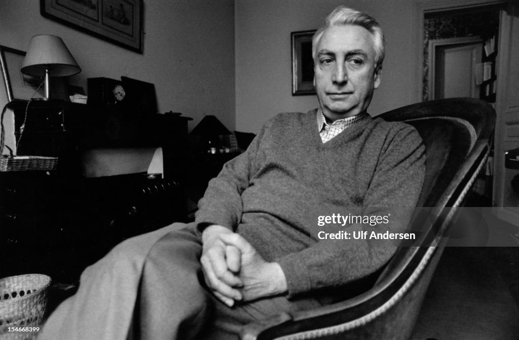 Roland Barthes Portrait Session
