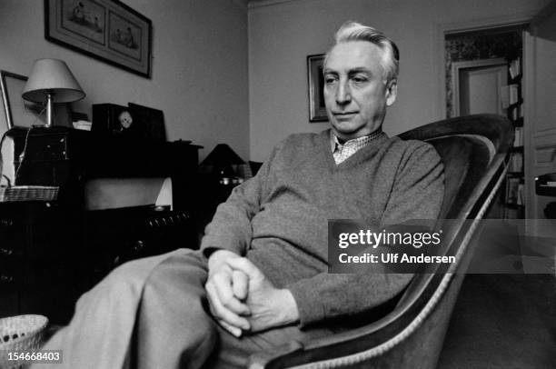 French writer and essayist Roland Barthes poses during a portrait session held on January 20, 1979 in Paris, France.