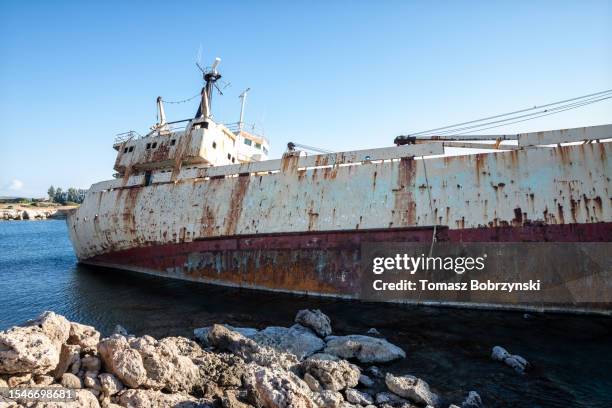 Edro 3 85 Edro Iii Stock Photos, High-Res Pictures, and Images - Getty Images