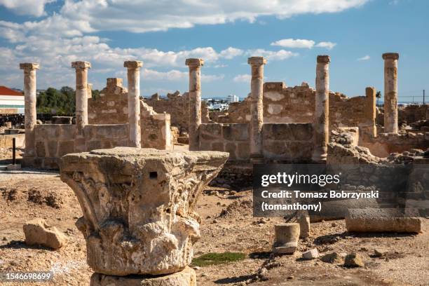 hellenistic house ruins and weathered columns in archaeological park, kato paphos - paphos stock pictures, royalty-free photos & images