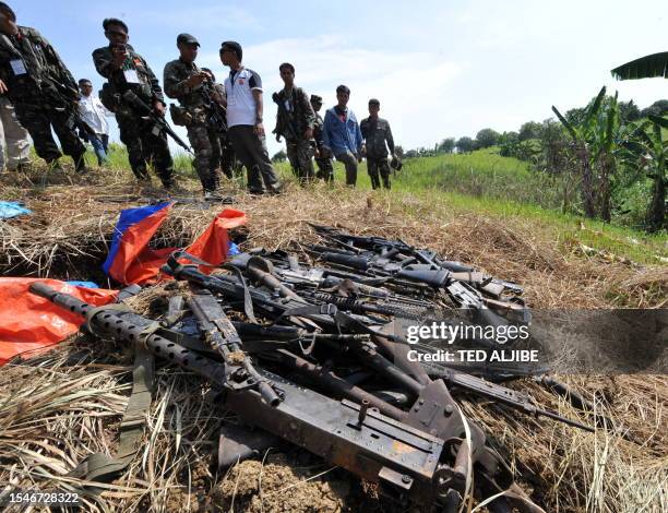 Datu Weapon 34 Datu Hoffer Ampatuan Stock Photos, High-Res Pictures, and Images ...