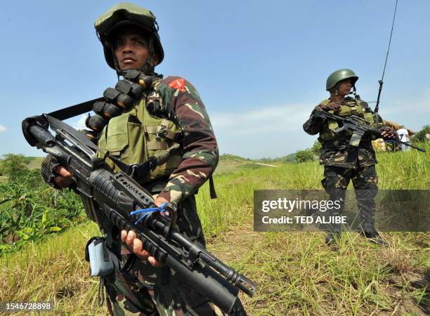 Datu Weapon 34 Datu Hoffer Ampatuan Stock Photos, High-Res Pictures, and Images ...