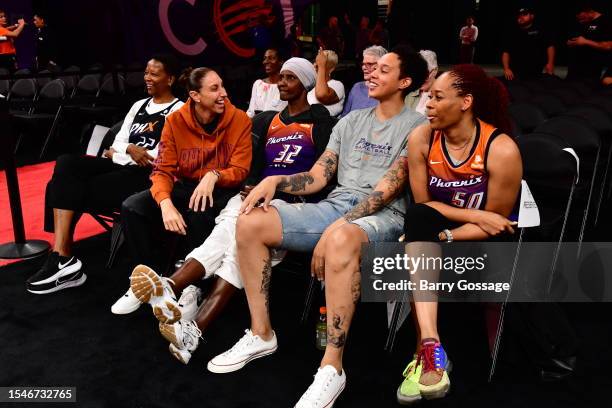 Jennifer Gillom, Tangela Smith Diana Taurasi and Brittney Griner of the Phoenix Mercury and Bridget Pettis during the announcement of the 2024 WNBA...