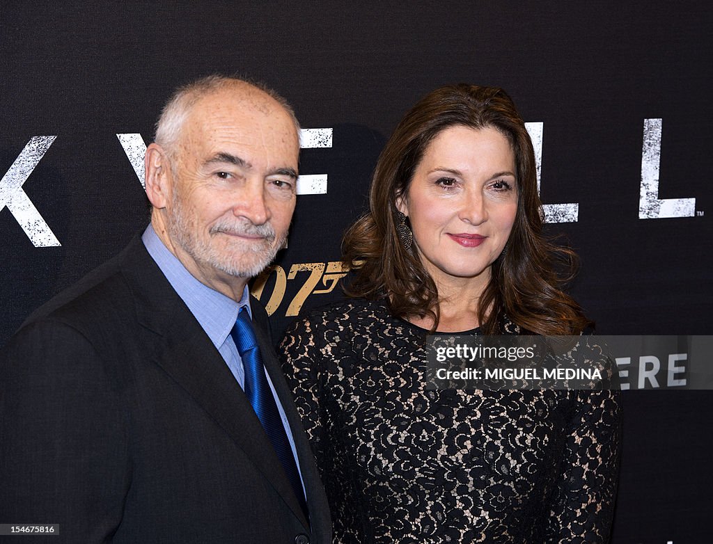 FRANCE-ENTERTAINMENT-CINEMA-BOND-SKYFALL