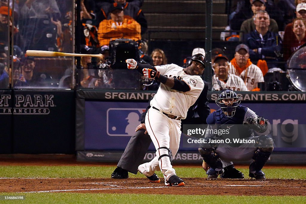 World Series - Detroit Tigers v San Francisco Giants - Game 1