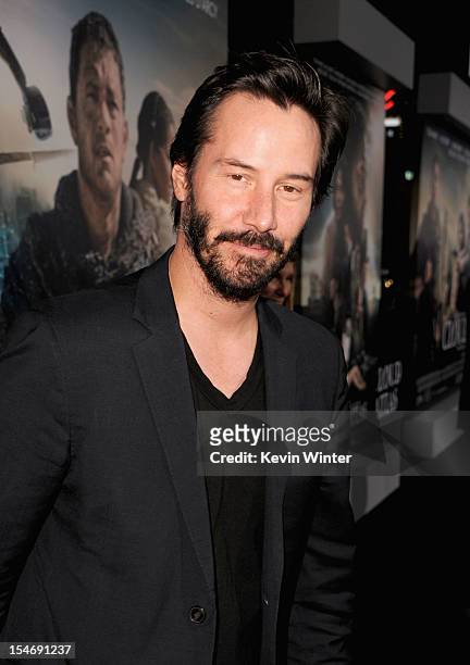 Actor Keanu Reeves arrives at Warner Bros. Pictures' "Cloud Atlas" premiere at Grauman's Chinese Theatre on October 24, 2012 in Hollywood, California.