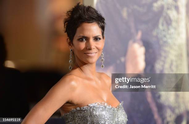 Actress Halle Berry arrives at Warner Bros. Pictures' 'Cloud Atlas' premiere at Grauman's Chinese Theatre on October 24, 2012 in Hollywood,...