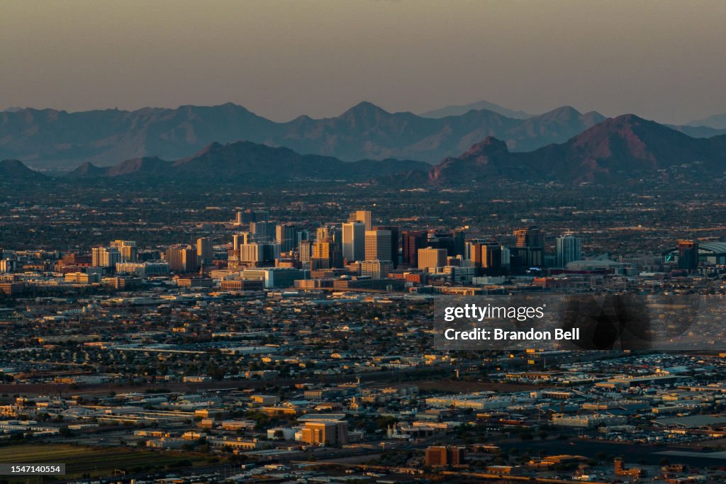 Arizona's Extended Extreme Heat Wave On Track to Break Its Record For Longest Stretch Of Days Over 110 Degrees