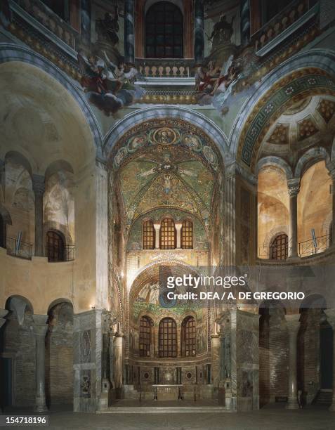 294 fotos e imágenes de Basílica De San Vital - Getty Images