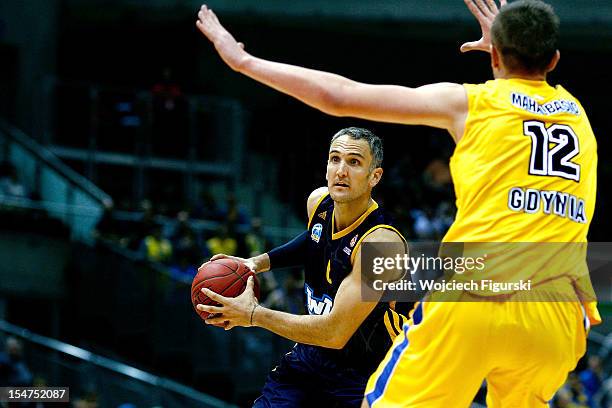 Sven Schultze, #6 of Alba Berlin in action during the 2012-2013 Turkish Airlines Euroleague Regular Season Game Day 3 between Asseco Prokom Gdynia v...