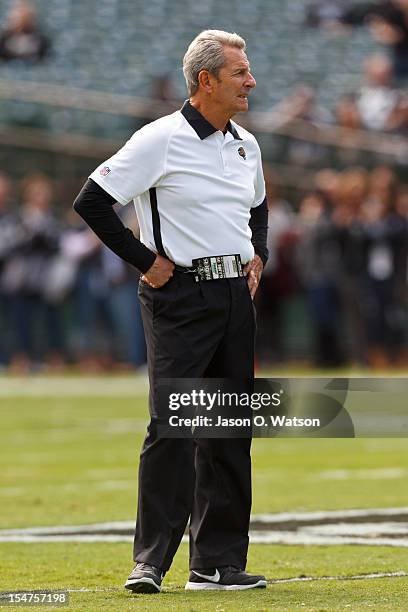 Coach Jerry Sullivan Photos and Premium High Res Pictures - Getty Images