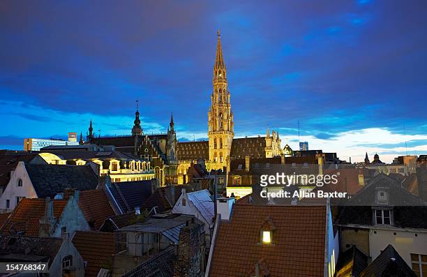 hotel de ville spire - panorama brussels stock pictures, royalty-free photos & images