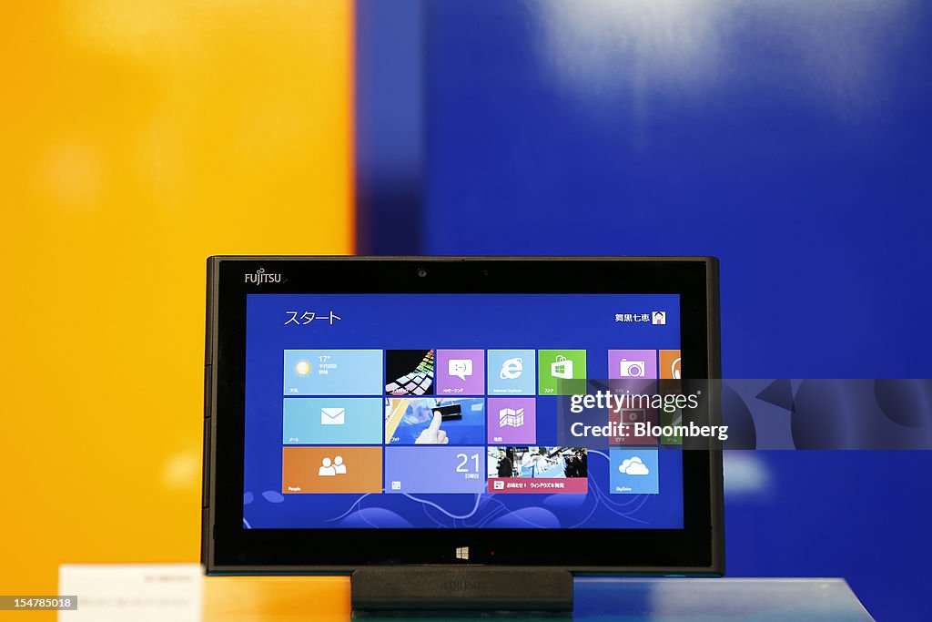 Microsoft Launches Windows 8 In Japan