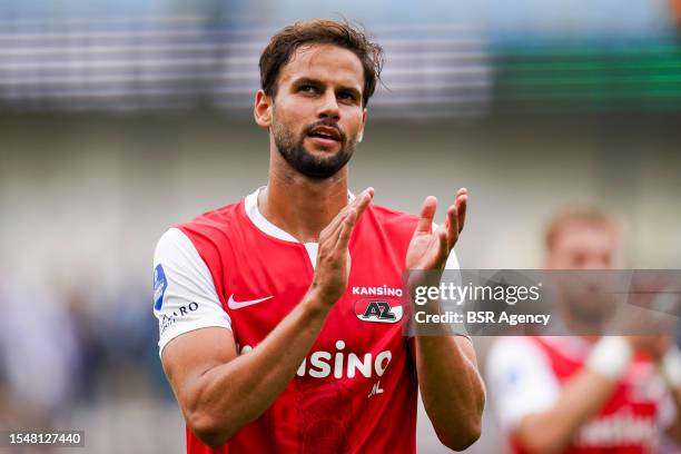 Pantelis Hatzidiakos of AZ Alkmaar applauds for the fans after the Pre-Season Friendly match between Club Brugge KV and AZ Alkmaar at the Jan...