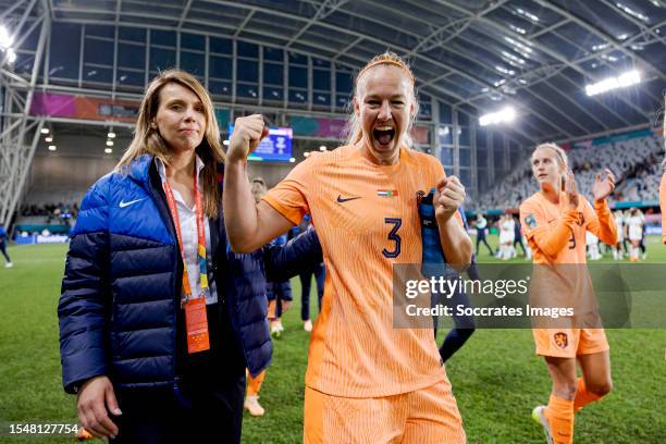 Martine Braam of Holland Women, Stefanie van der Gragt of Holland Women celebrating the victory during the World Cup Women match between Holland...