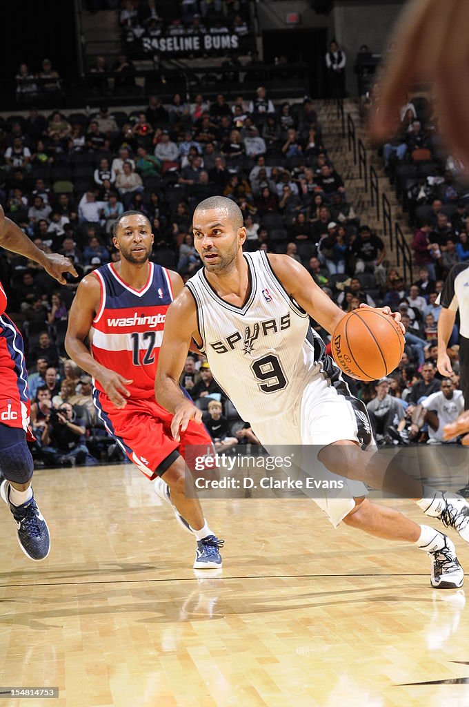 Washington Wizards v San Antonio Spurs