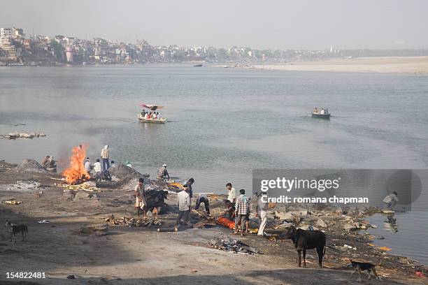 harishchandra ghat, burning corpses - the ashes stock pictures, royalty-free photos & images