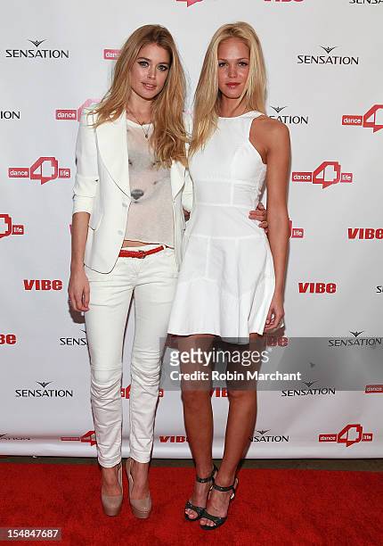 Models Doutzen Kroes and Erin Heatherton attend dance4life cocktail party at Milk Studios on October 27, 2012 in New York City.