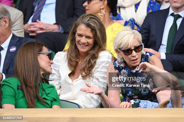 Stan Smith, Catherine, Princess of Wales, Annabel Croft, Princess Charlotte of Wales and Chris Evert clap watch Carlos Alcaraz vs Novak Djokovic in...