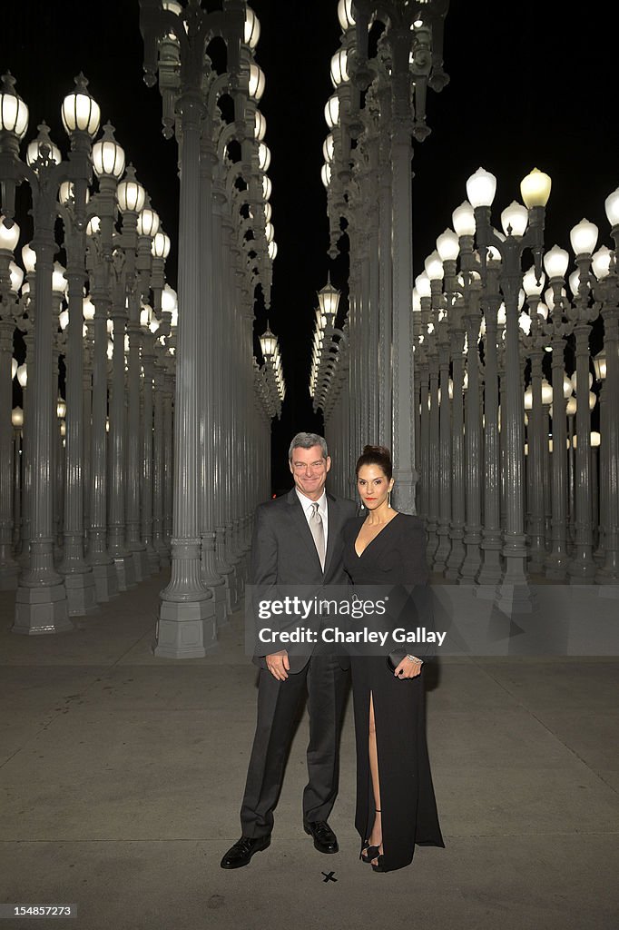 LACMA 2012 Art + Film Gala Honoring Ed Ruscha And Stanley Kubrick Presented By Gucci - Cocktails