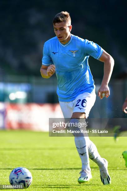 Toma Basic Toma Basic Photos and Premium High Res Pictures - Getty Images
