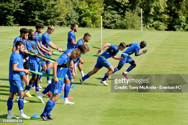 Idrissa Gueye Mackenzie Hunt and team mates during Everton pre-season training on July 11, 2023 in Evian, France.