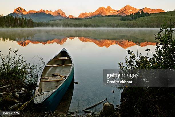 sawtooth sunrise - idaho stock-fotos und bilder