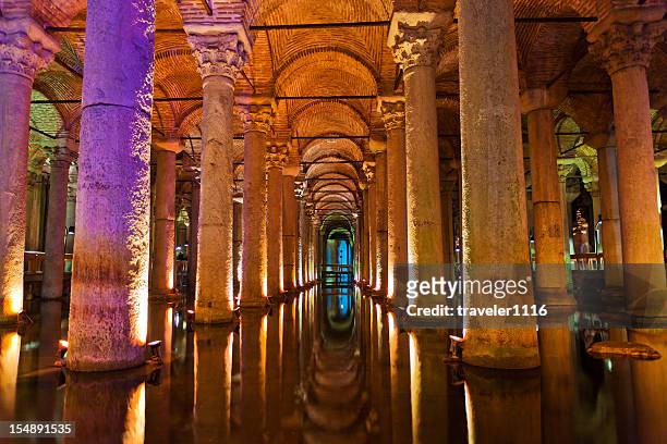 basílica cistern em istambul, turquia - water tower storage tank - fotografias e filmes do acervo