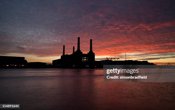 london sunset - battersea power station silhouette stock pictures, royalty-free photos & images