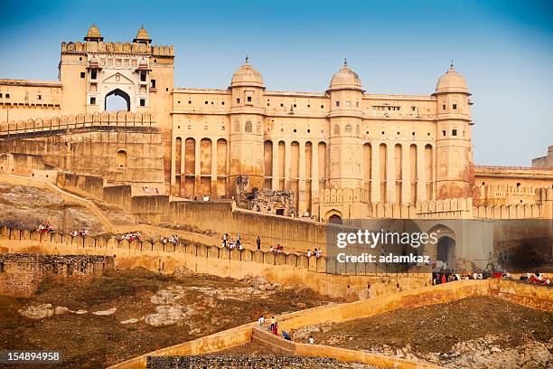 amber fort in jaipur, indien - india palace stock-fotos und bilder