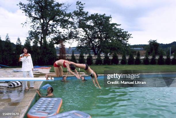 Juliette GRECO's happiness and her husband Michel Piccoli in their house has 16 pieces Verderonne, a hamlet of 180 inhabitants near Chantilly, Michel...