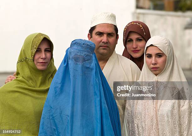 middle eastern family - central asia stock pictures, royalty-free photos & images