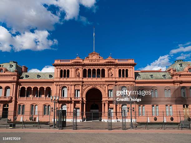 the casa rosada buenos aires argentina - casa rosada stock pictures, royalty-free photos & images